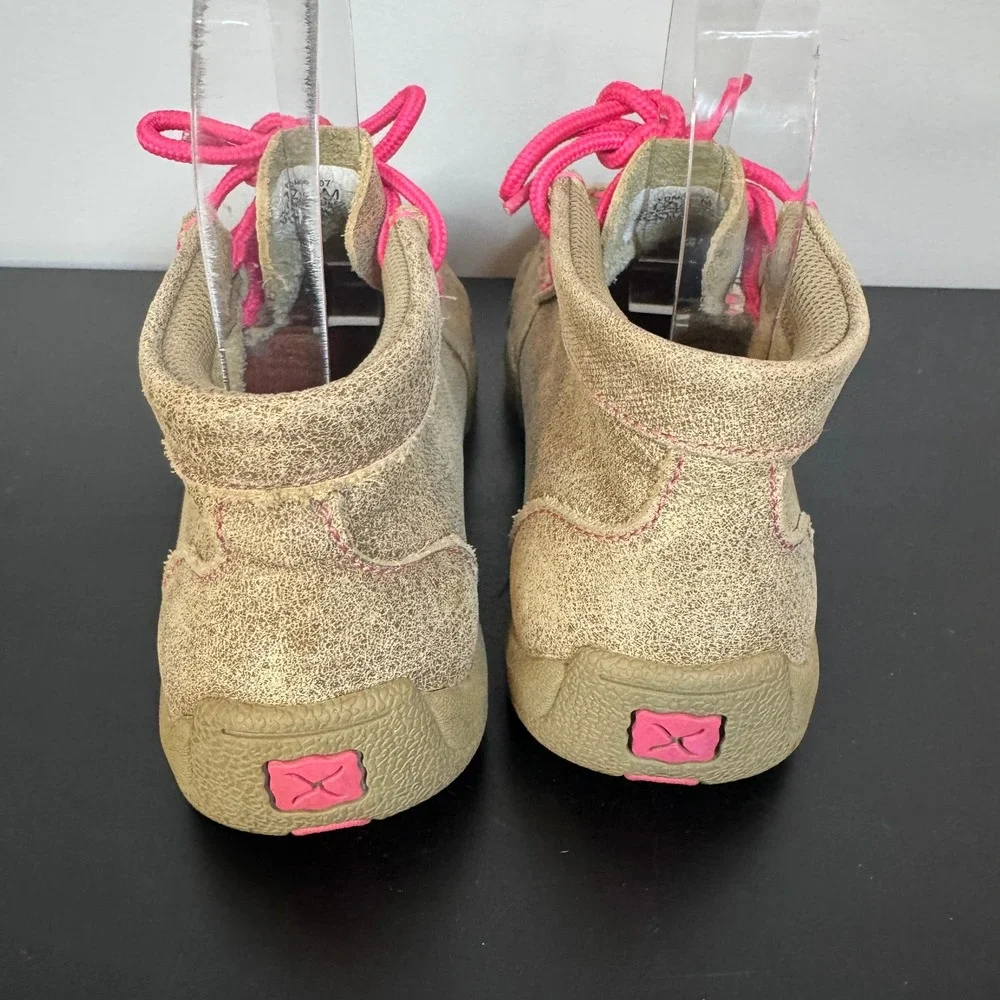 Twisted X Driving Mocs Pink Ribbon Breast Cancer Awareness Leather Shoe Kid 12.5